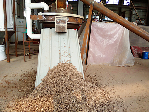 夏季稻殼顆粒機(jī)生產(chǎn)線在加工過(guò)程中需要注意哪些？